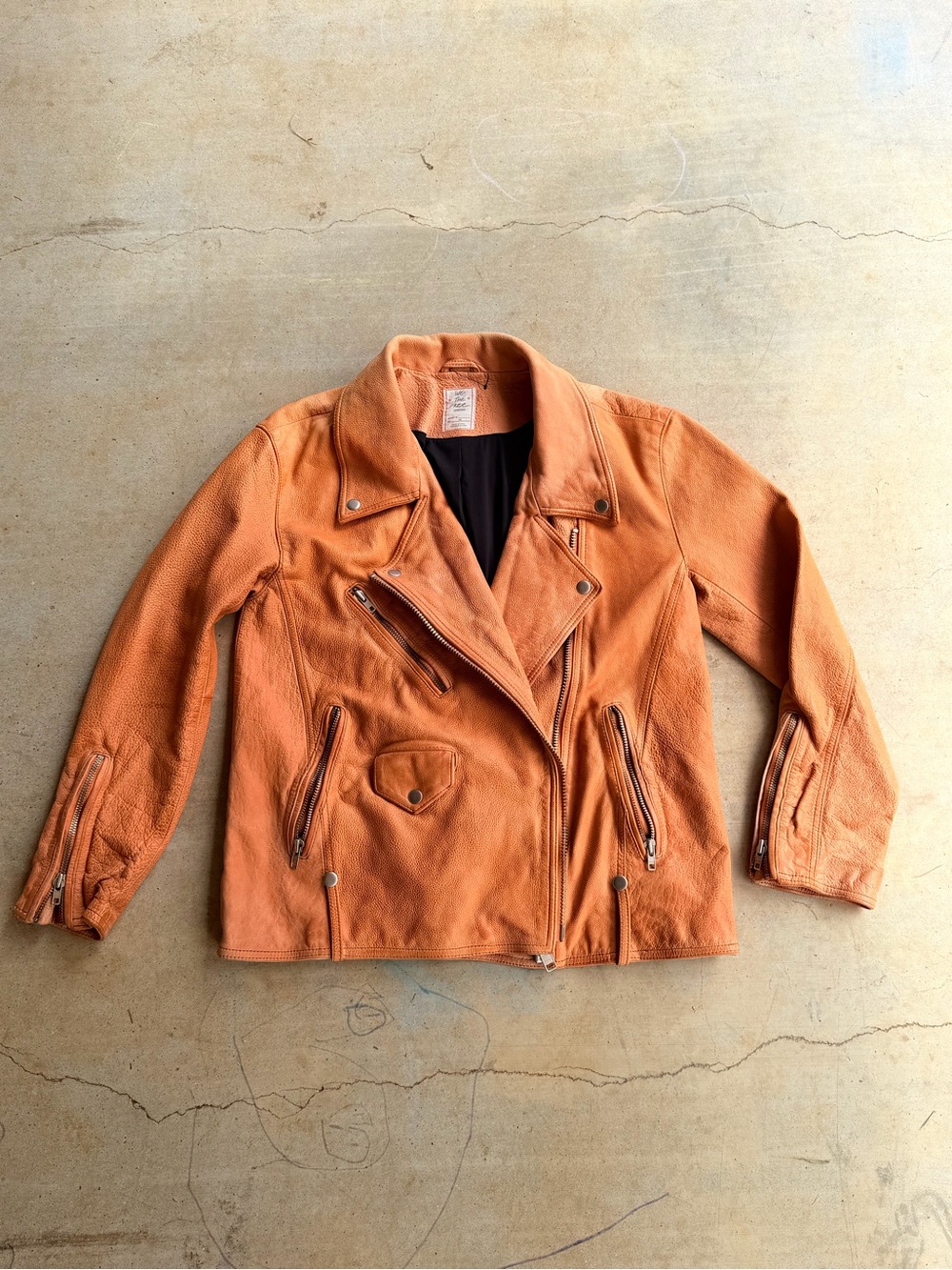 Free people M 100% Cow Hide Leather